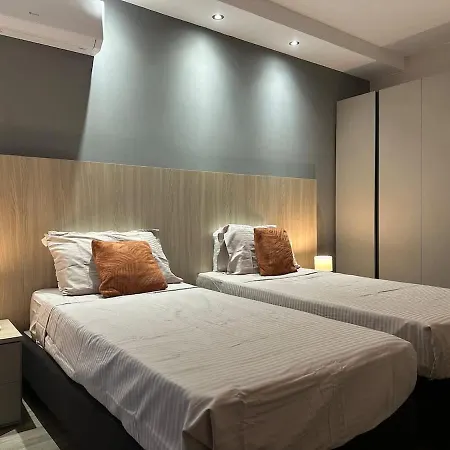 Designer In Prime Location Διαμέρισμα Σλιέμα